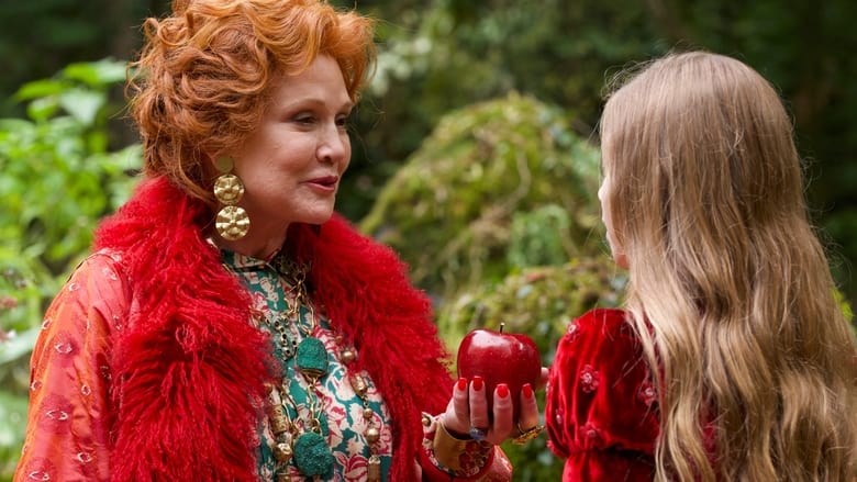 кадр из фильма Вайлет в стране чудес