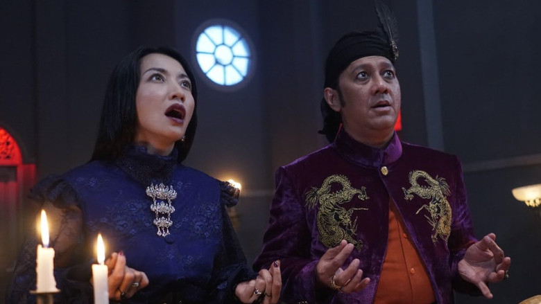 кадр из фильма Comic 8 Revolution: Santet K4bin3t