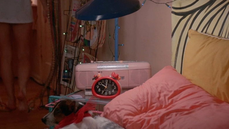 кадр из фильма Маленькая колдунья