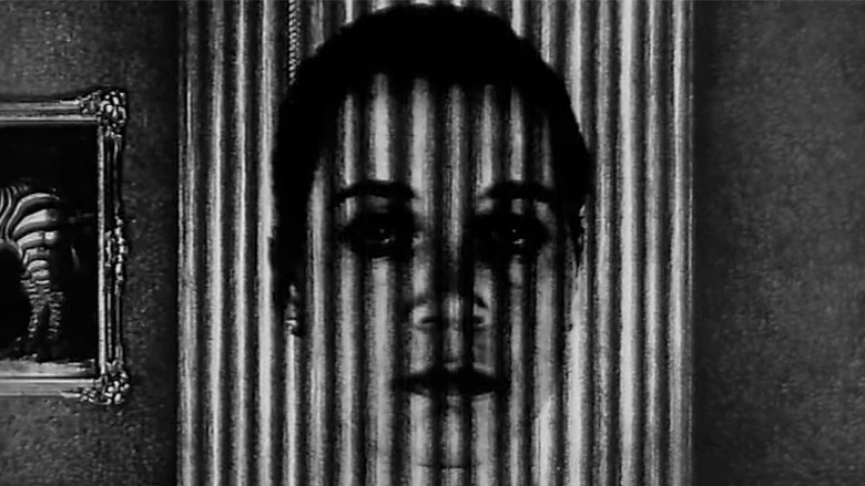 кадр из фильма Como as Asas Estão Ligadas às Costas dos Anjos