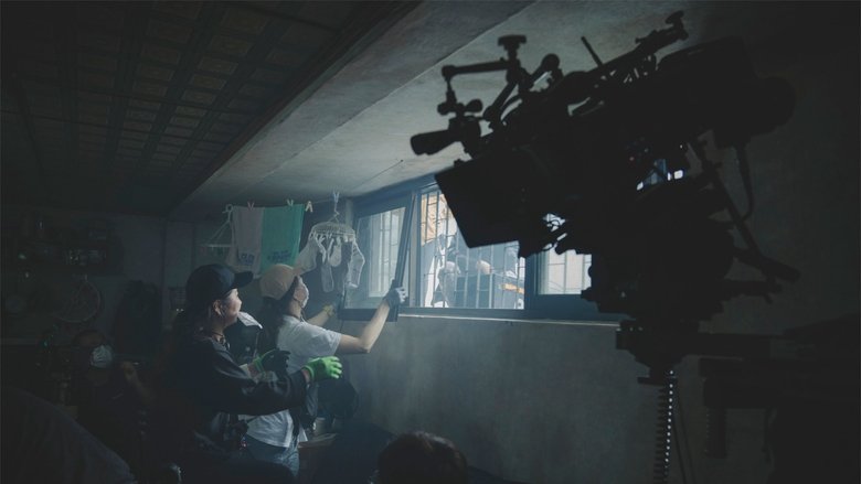 кадр из фильма Making Parasite