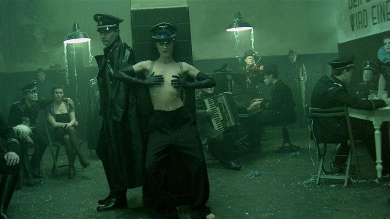 кадр из фильма Ночной портье