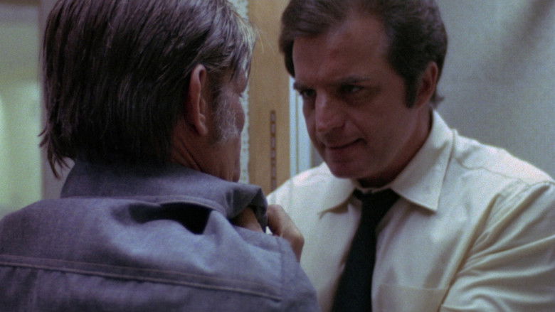 кадр из фильма The Mad Bomber