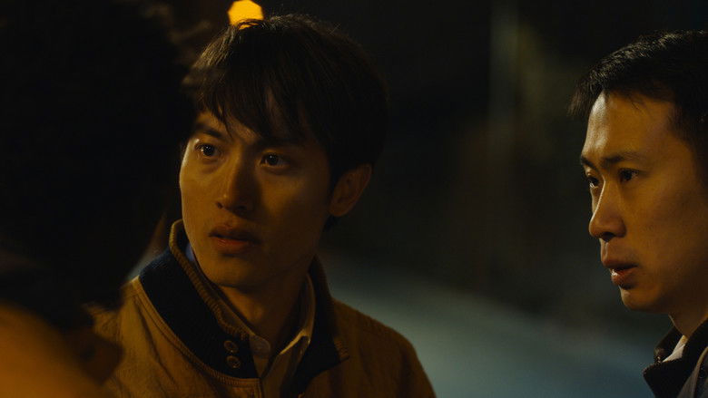 кадр из фильма НОЧЬЮ