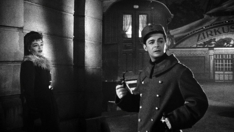 кадр из фильма Карусель