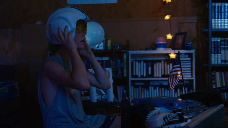 кадр из фильма Lift Off