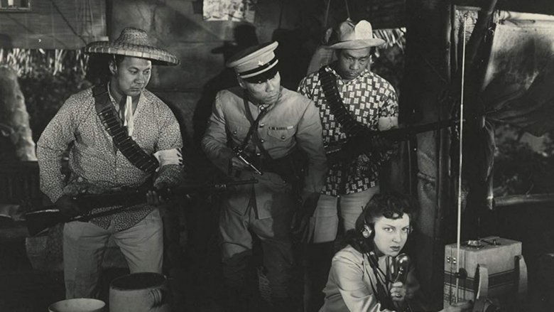 кадр из фильма Remember Pearl Harbor