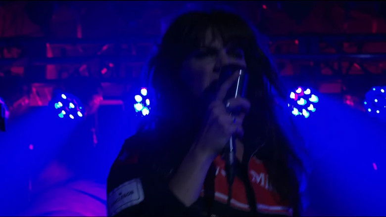 кадр из фильма Devi Danger