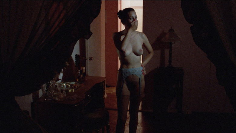 кадр из фильма Связи с общественностью