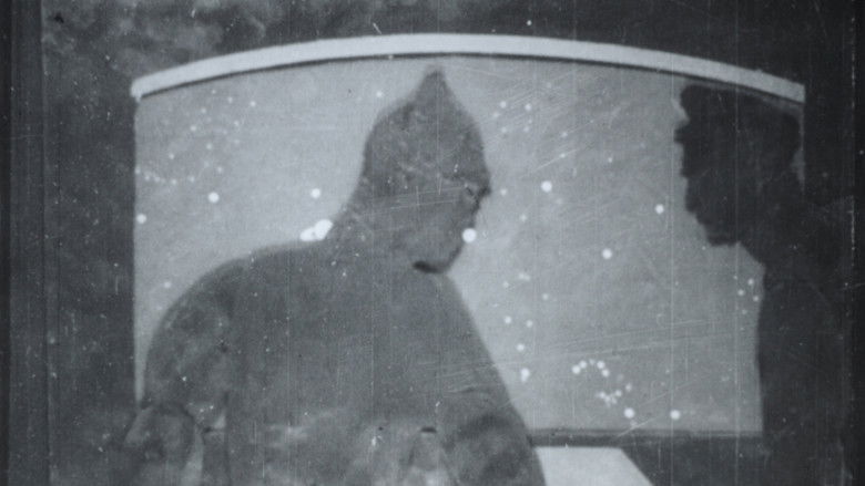 кадр из фильма Межпланетная революция