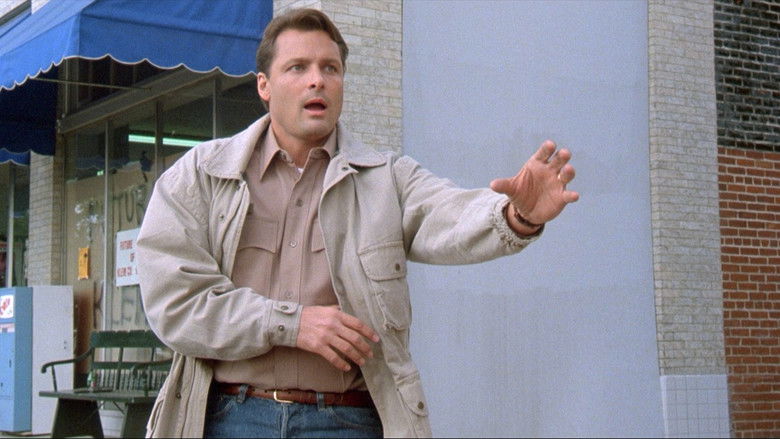 кадр из фильма Завоеватели из космоса