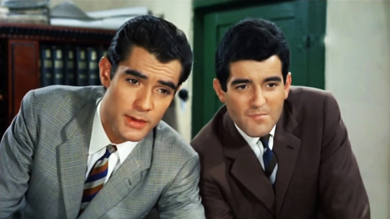 кадр из фильма Escala en Tenerife