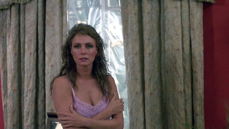 кадр из фильма Пленница