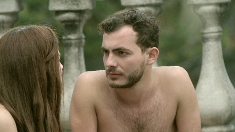 кадр из фильма Raro el que no es raro