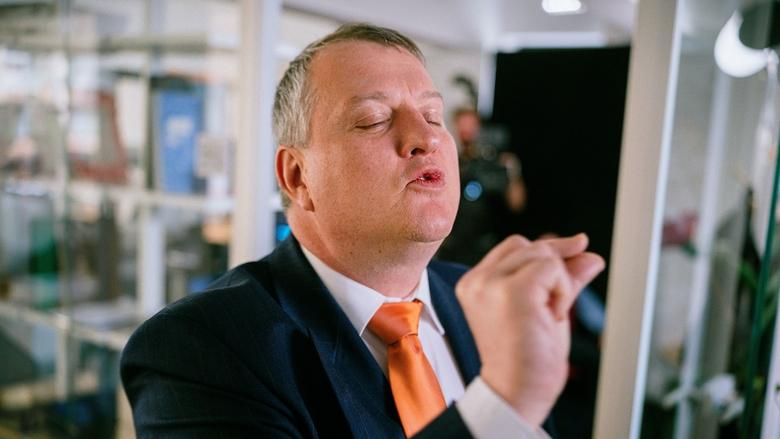 кадр из фильма Подсчитай дозу