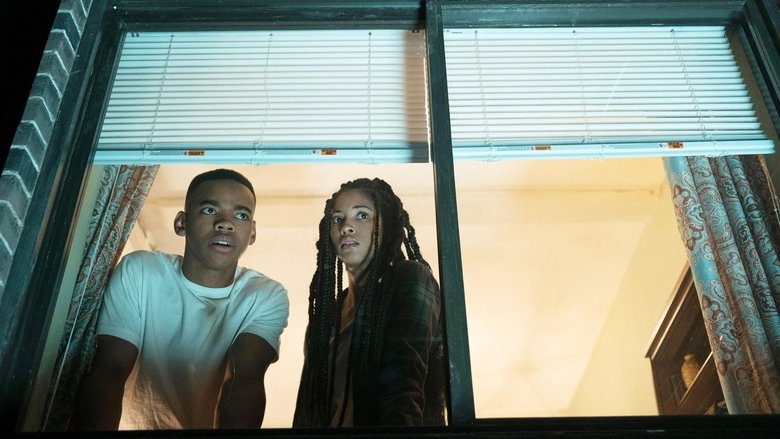 кадр из фильма Судная ночь. Начало