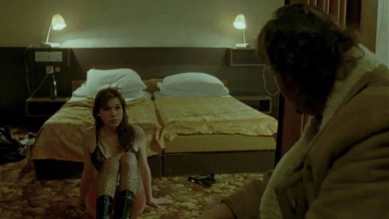 кадр из фильма Импорт/Экспорт