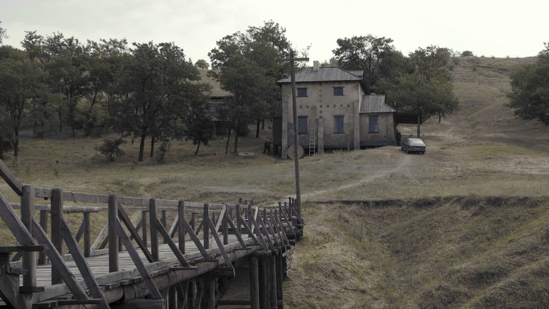 кадр из фильма Изгнание