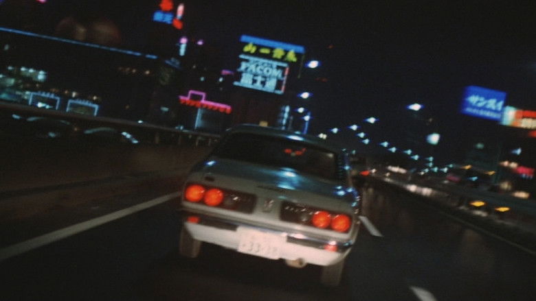 кадр из фильма ヘアピン・サーカス