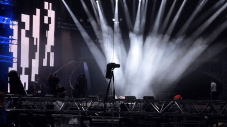 кадр из фильма Ильдус. Прямой эфир