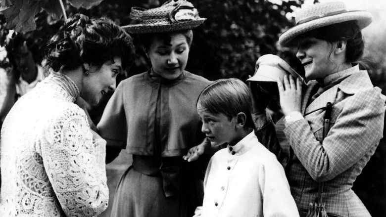 кадр из фильма Неоконченная пьеса для механического пианино