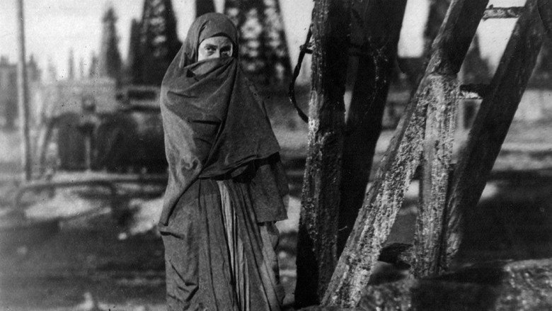 Двадцать шесть комиссаров