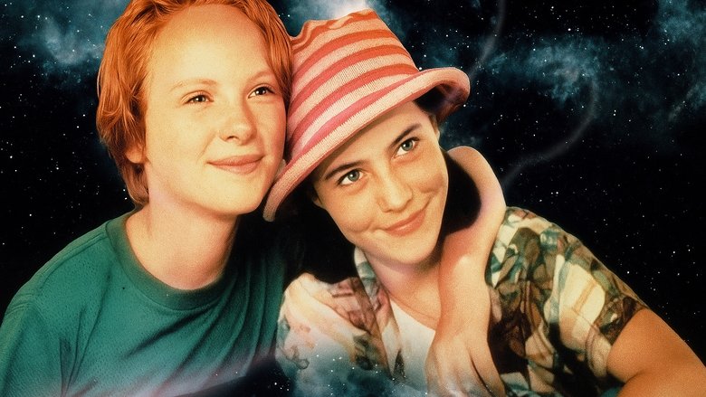 кадр из фильма Sally Marshall Is Not an Alien