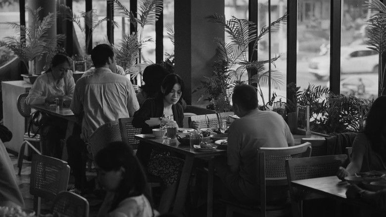 кадр из фильма Jatuh Cinta Seperti di Film-Film