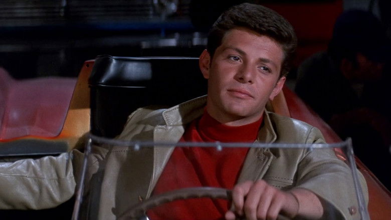 кадр из фильма Поворотный пункт