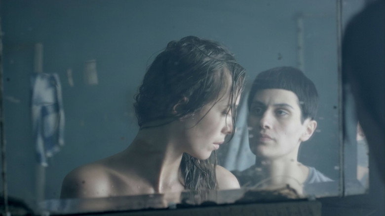 кадр из фильма Чужой дом