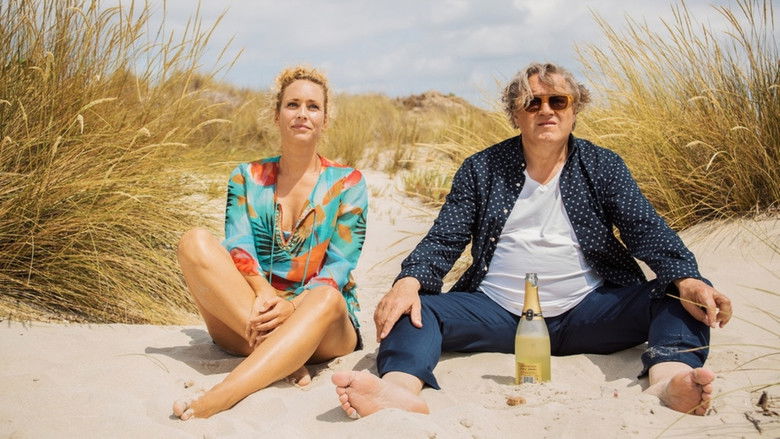 кадр из фильма Сверху вниз