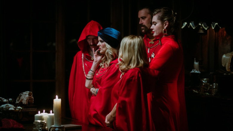 кадр из фильма Сатанинская паника