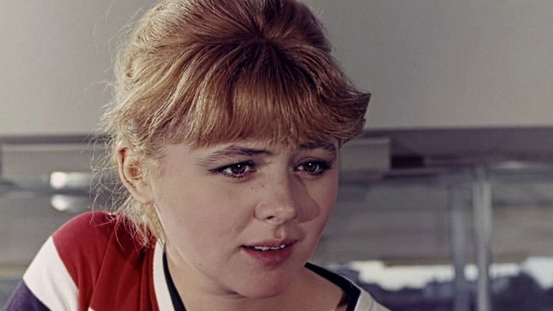 кадр из фильма Саша-Сашенька