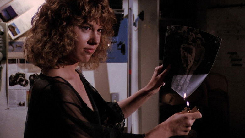 кадр из фильма Незнакомец в нашем доме