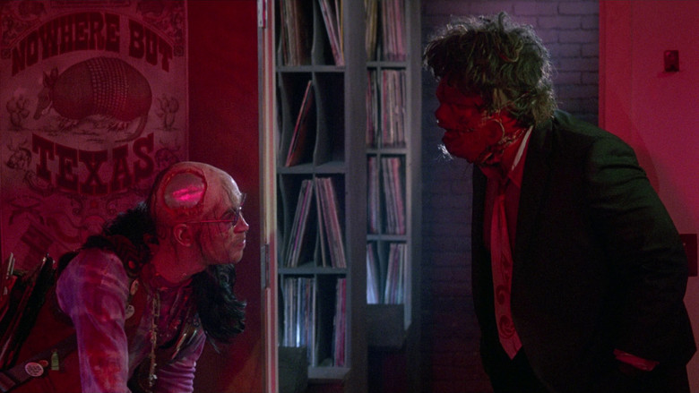 кадр из фильма Техасская резня бензопилой 2