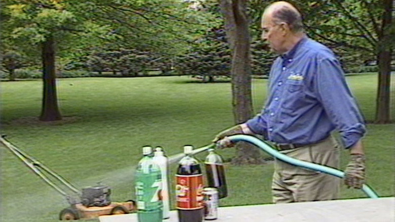 кадр из фильма Lawns & Gardens with Jerry Baker