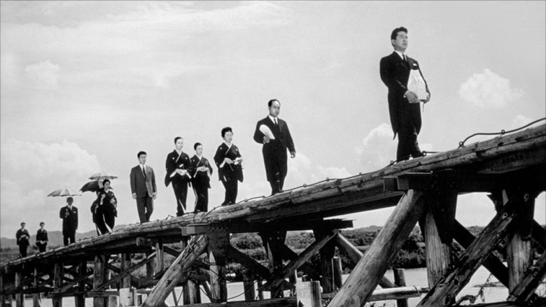 кадр из фильма Осень в семье Кохаягава