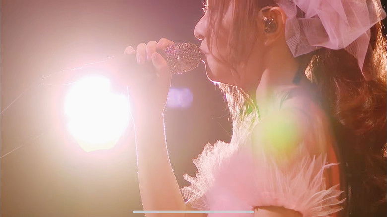 кадр из фильма billboard classics Mai Kuraki Premium Symphonic Concert