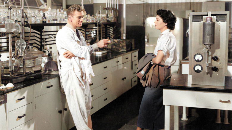 кадр из фильма Это прибыло со дна моря