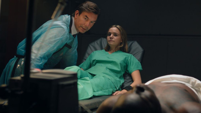 кадр из фильма Клаустрофобы: Квест с того света