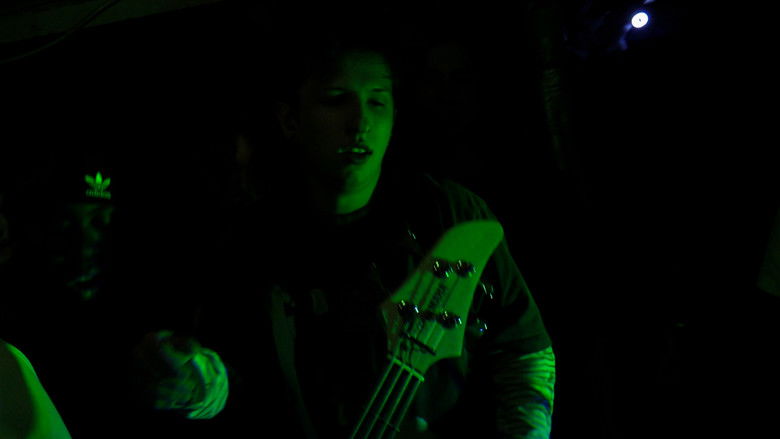 кадр из фильма Cavepeople