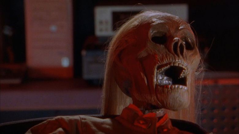 кадр из фильма Дракула 3000