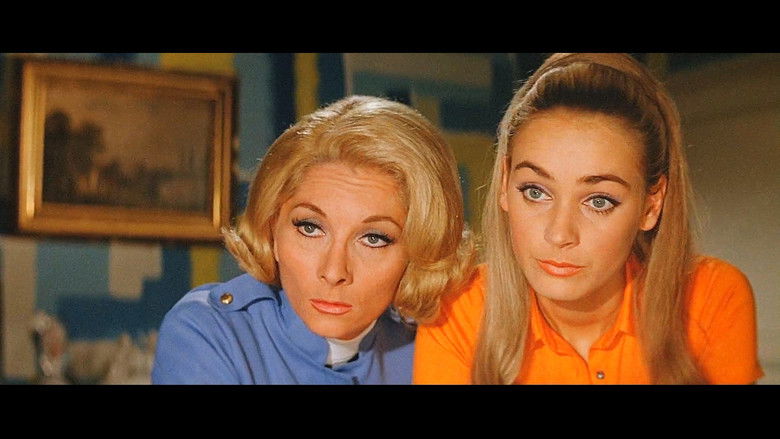 кадр из фильма Жандарм женится