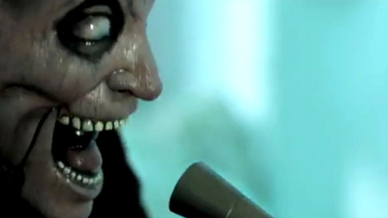 кадр из фильма In the Dark