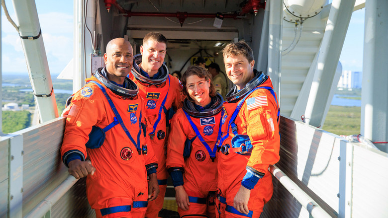 кадр из фильма Artemis II - Zurück zum Mond