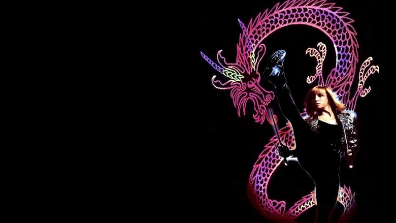 кадр из фильма Леди дракон