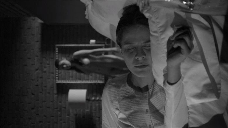 кадр из фильма Уиджи: Проклятие Вероники