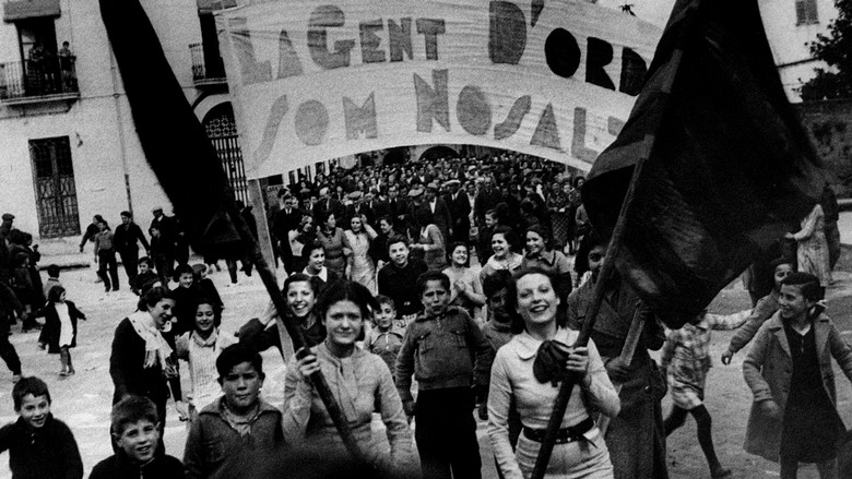 кадр из фильма Aquí y allí: journal d'une exilée