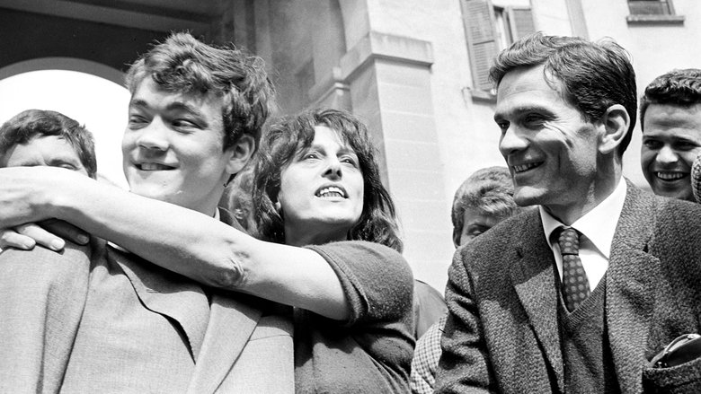 кадр из фильма Мама Рома