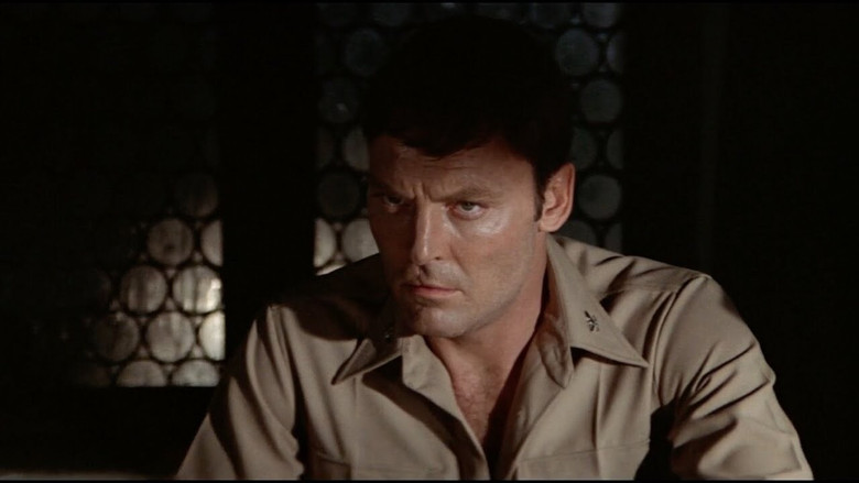 кадр из фильма Девятая конфигурация